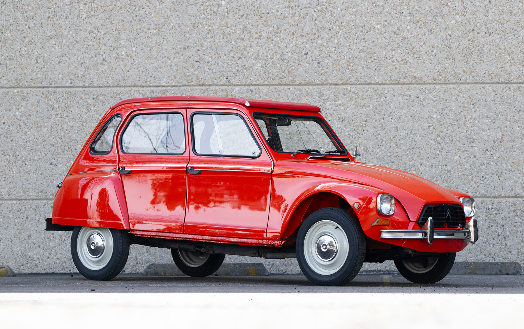 1978_Citroën_Dyane_1-Edit_meeivl